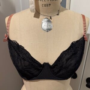 Gilligan and O’Malley 38DD Bra